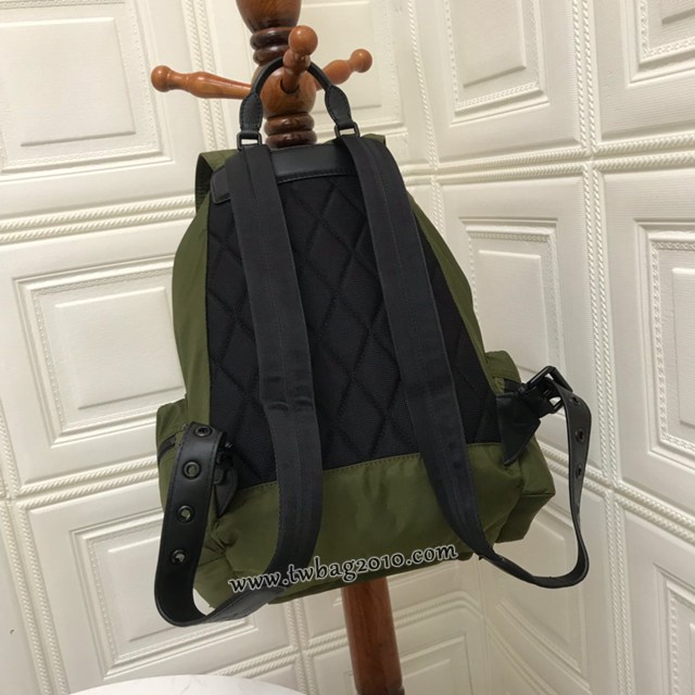 Burberry專門店新款大號The Rucksack軍旅背包 巴寶莉男士雙肩背包大書包 yxb1146
